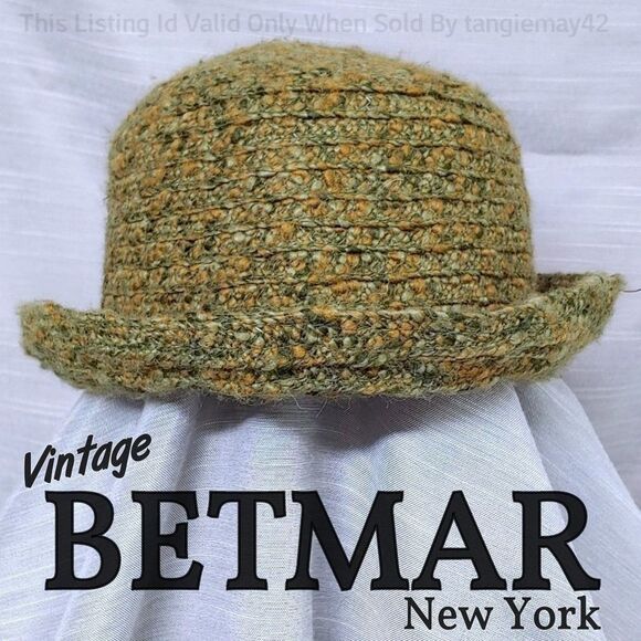 Betmar Accessories - Betmar New York Vintage Women's Olive Green Wool Blend Knit Bucket Hat With Logo